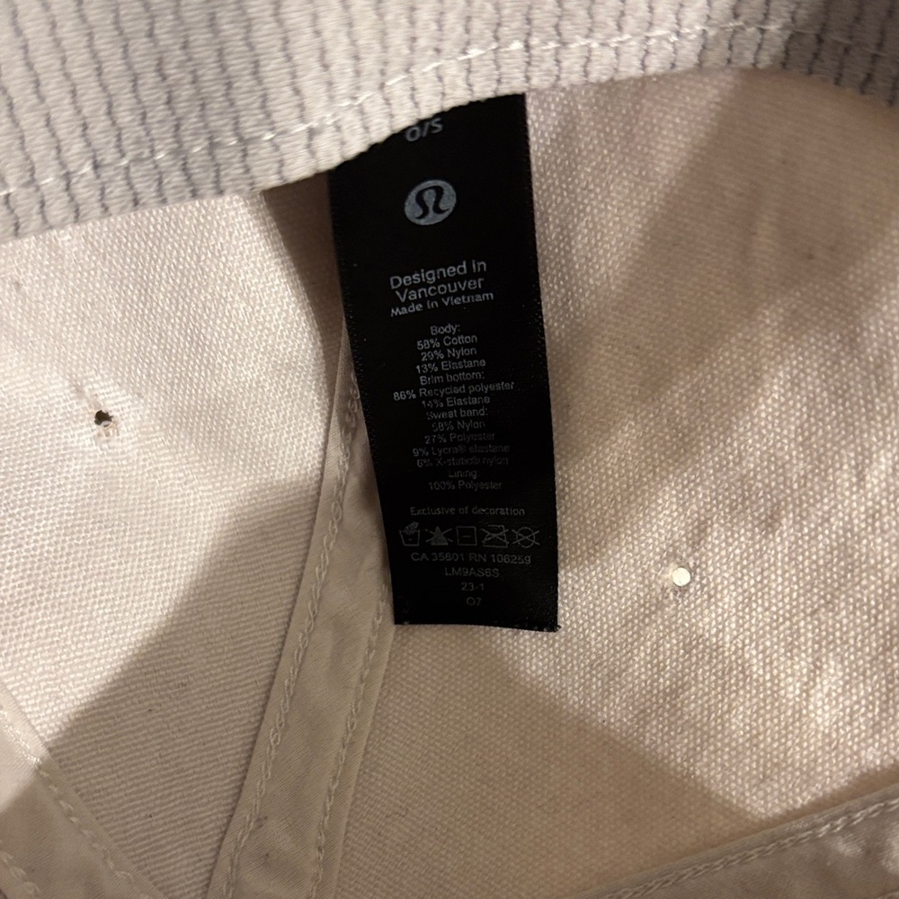 lululemon athletica Cream Hat - Picture 3 of 3